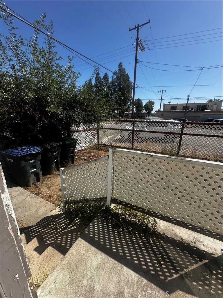 502 W Erna, La Habra CA 90631 - photo 2