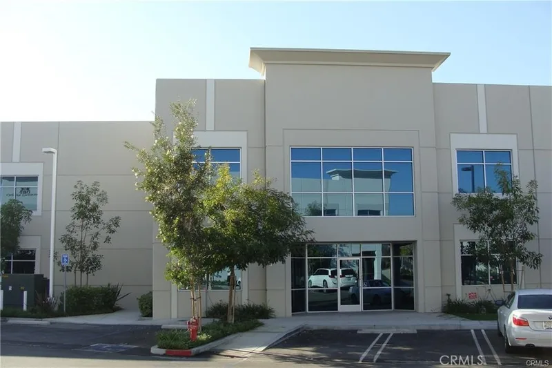 511 S Harbor U, La Habra, CA 90631