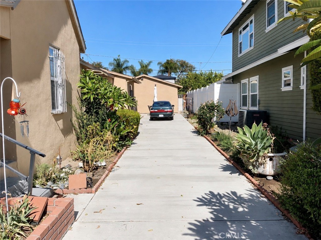 523 W Florence Avenue, La Habra CA 90631 - photo 11