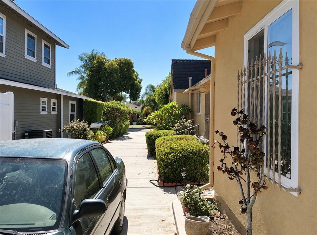 523 W Florence Avenue, La Habra CA 90631 - photo 17