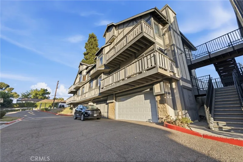 527 S Walnut 3, La Habra, CA 90631