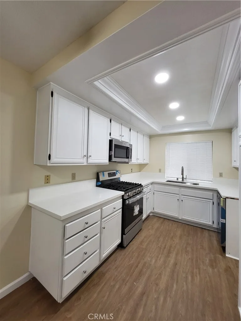 570 Berry, La Habra, CA 90631