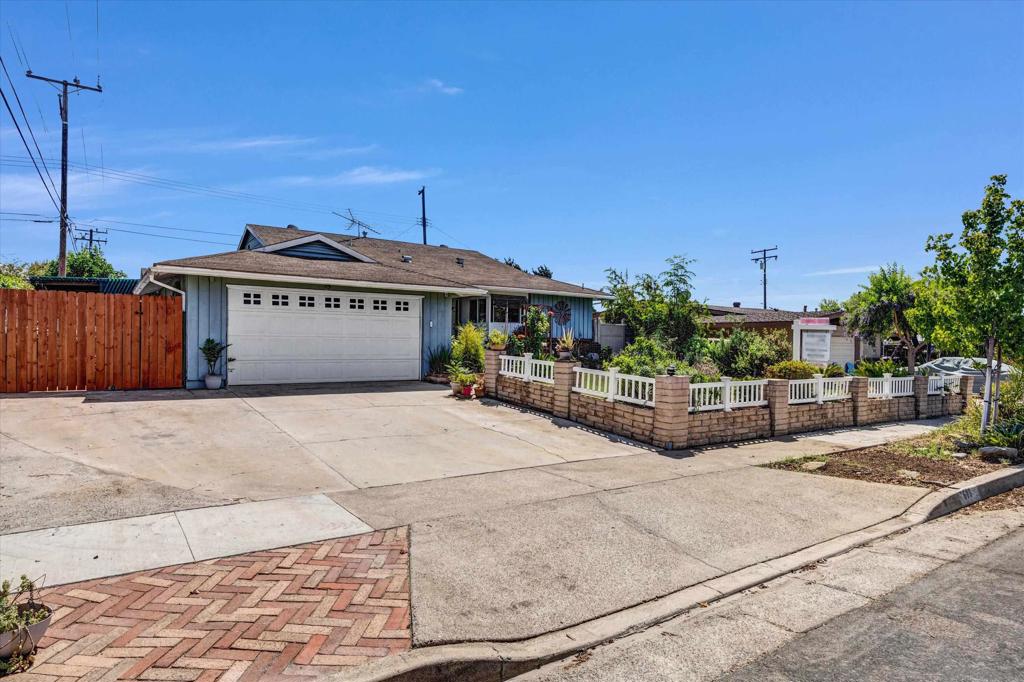 600 N Fonda, La Habra CA 90631 - photo 2