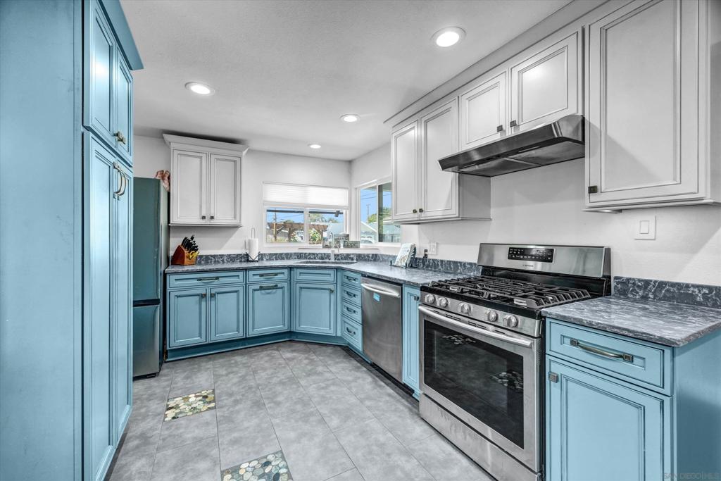 600 N Fonda, La Habra CA 90631 - photo 8
