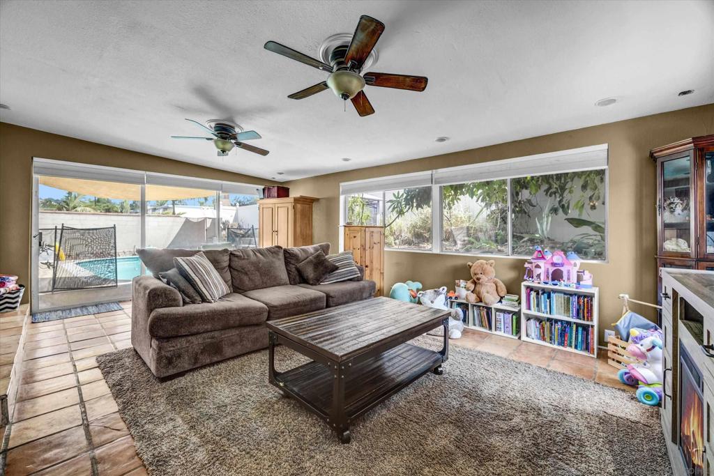 600 N Fonda, La Habra CA 90631 - photo 25