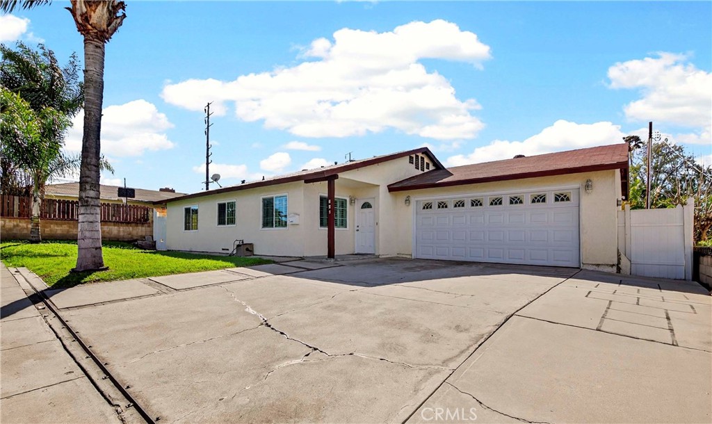 621 S Olive Avenue, La Habra CA 90631 - photo 1