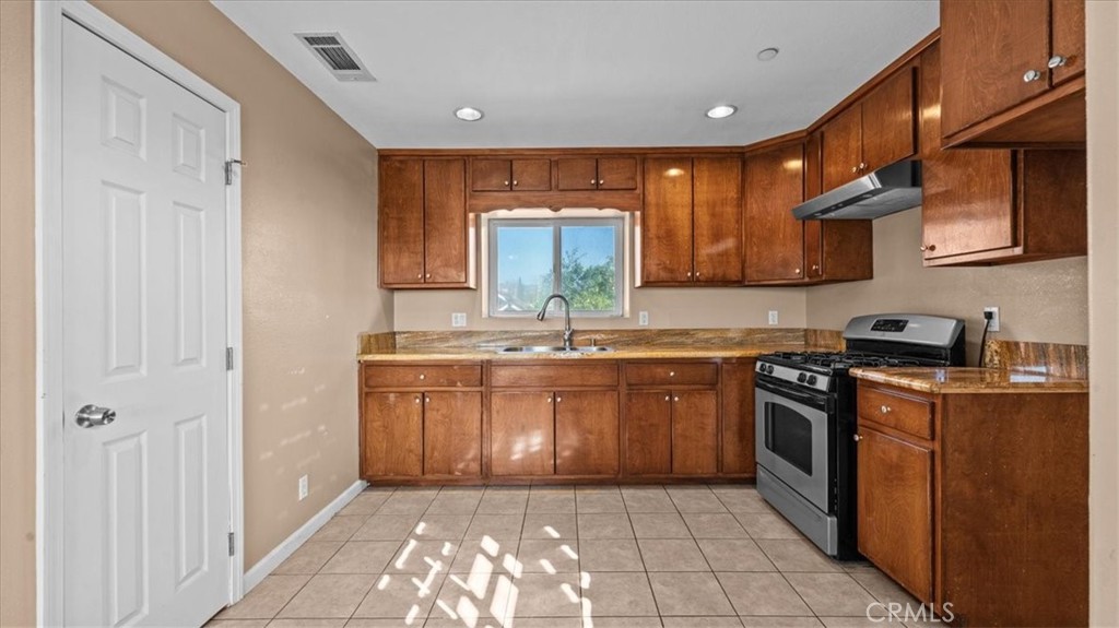 Kitchen ADU - 622 E Stearns, La Habra CA 90631 - photo 12