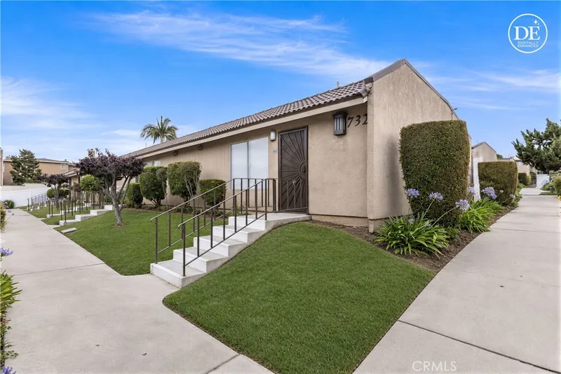 732 W Lambert 34, La Habra, CA 90631