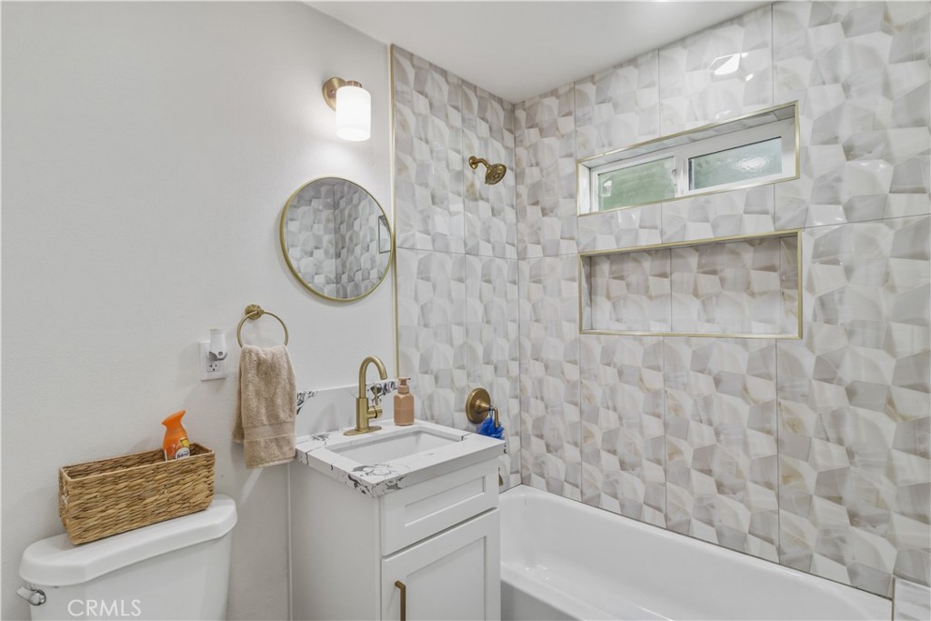 905 E Francis, La Habra CA 90631 - photo 9