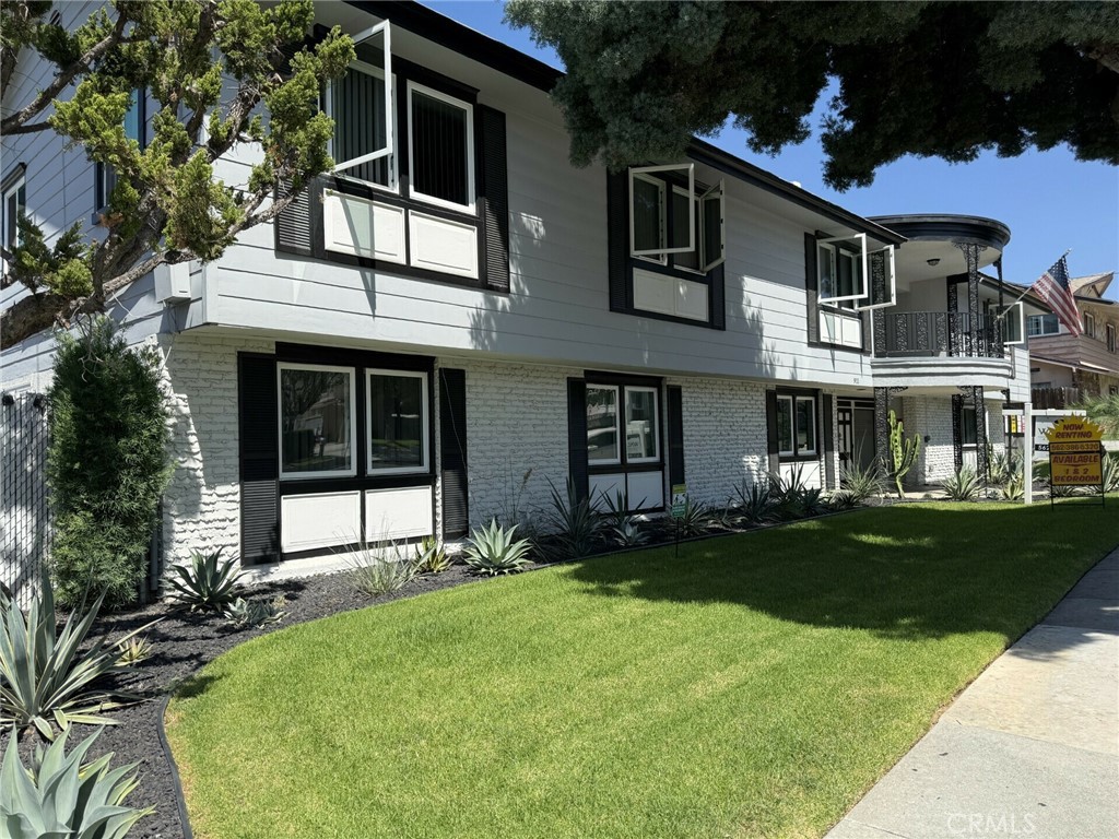 911 N Walnut Street, La Habra CA 90631 - photo 3