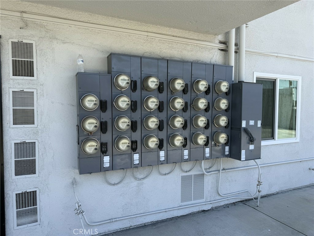 911 N Walnut Street, La Habra CA 90631 - photo 19