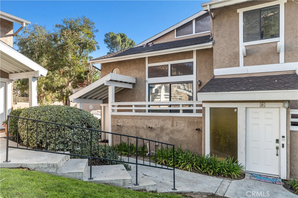 911 W Imperial 65, La Habra CA 90631 - photo 1