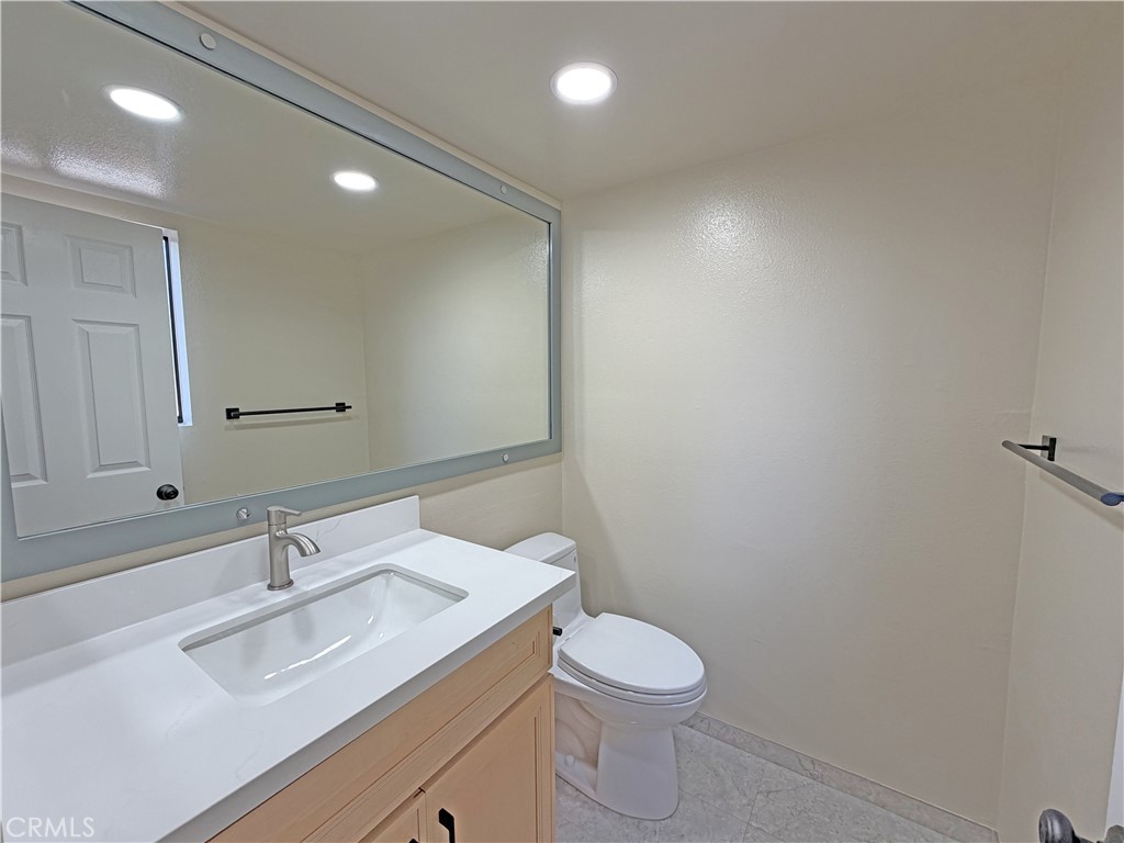 917 W Imperial Highway H, La Habra CA 90631 - photo 17