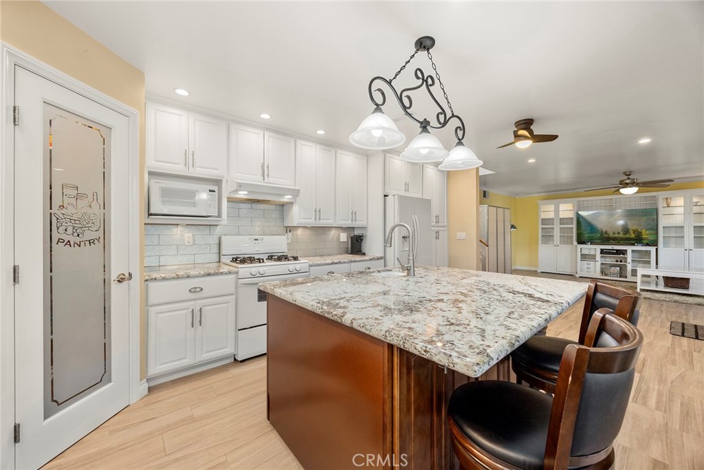 945 Glencliff, La Habra CA 90631 - photo 1