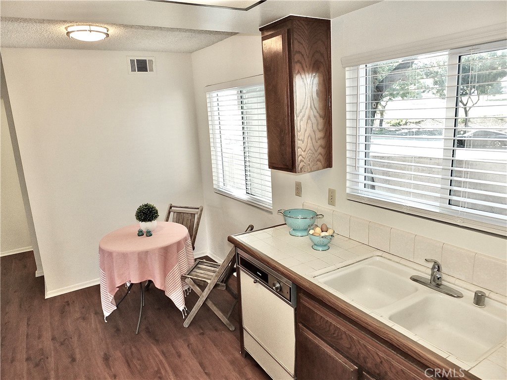 Great kitchen and dining area - 949 W Imperial Highway A, La Habra CA 90631 - photo 17