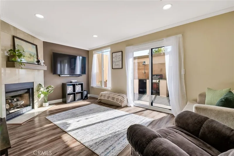 950 W Lambert Road 30, La Habra, CA 90631