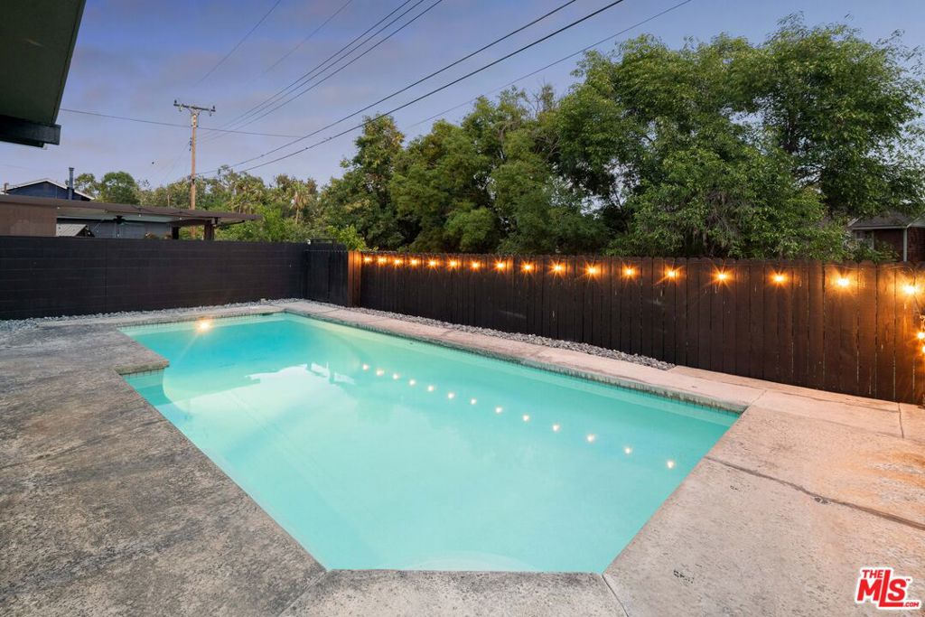 950 Whitebook Drive, La Habra CA 90631 - photo 27