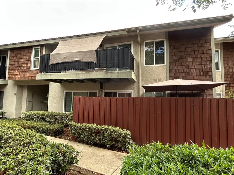 965 S Idaho 4, La Habra, CA 90631
