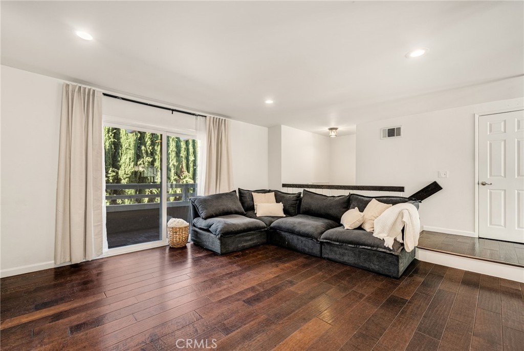 965 W Imperial Highway 54, La Habra CA 90631 - photo 4