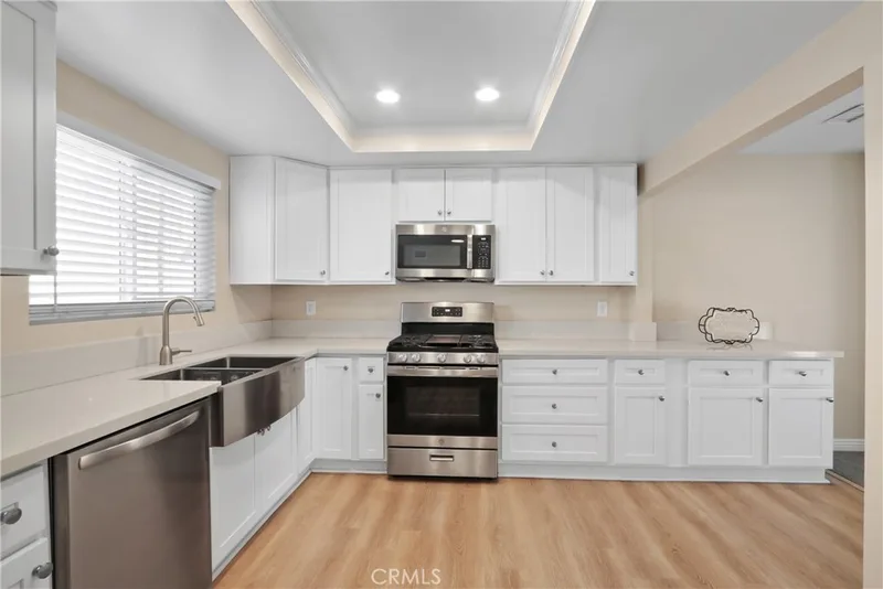 989 W Imperial D, La Habra, CA 90631