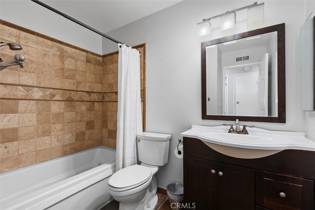 4641 Sharon, La Palma CA 90623 - photo 18
