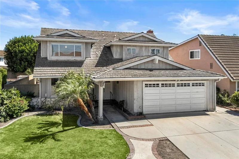 5812 Crestview, La Palma, CA 90623