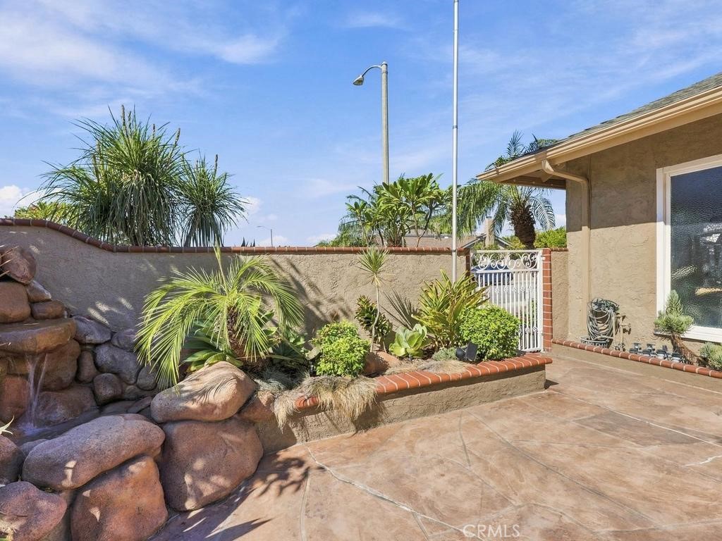 8312 El Pescador, La Palma CA 90623 - photo 5