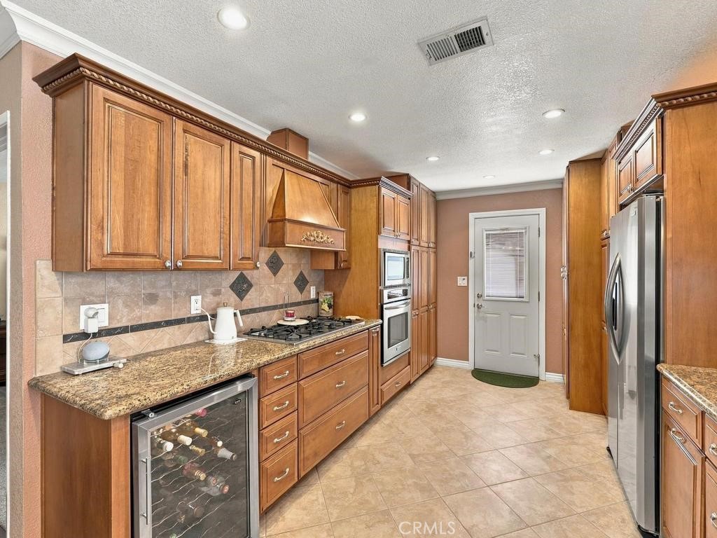 8312 El Pescador, La Palma CA 90623 - photo 17