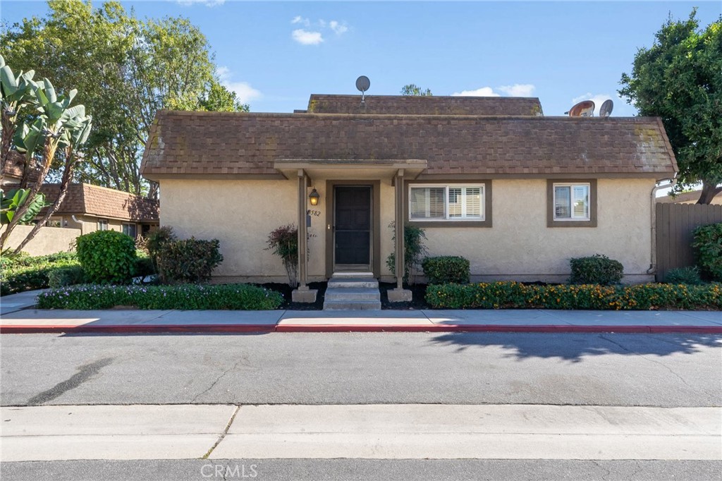 8582 Santa Margarita, La Palma CA 90623 - photo 2