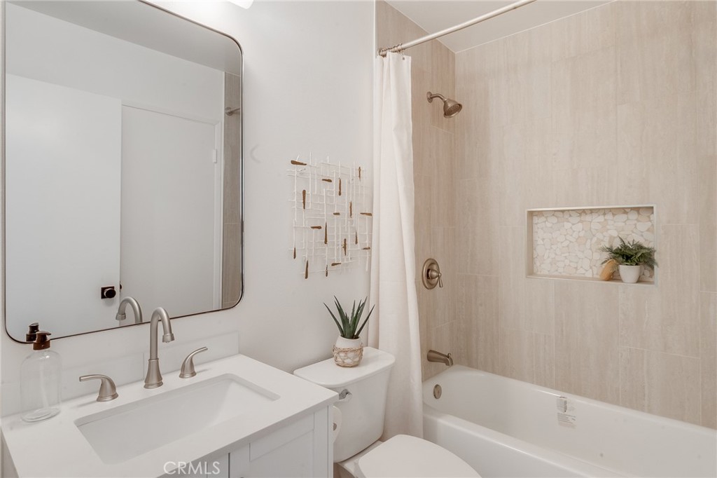 8582 Santa Margarita, La Palma CA 90623 - photo 17