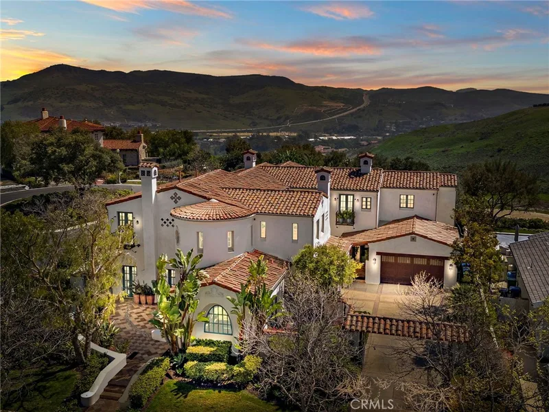 1 Overlook Drive, Ladera Ranch, CA 92694