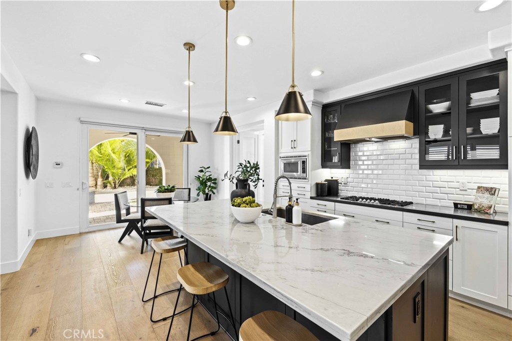 Gourmet Kitchen - 10 Copious Lane, Ladera Ranch CA 92694 - photo 1