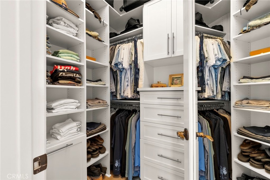 Custom walk-in closet #2 - 10 Jenny, Ladera Ranch CA 92694 - photo 38