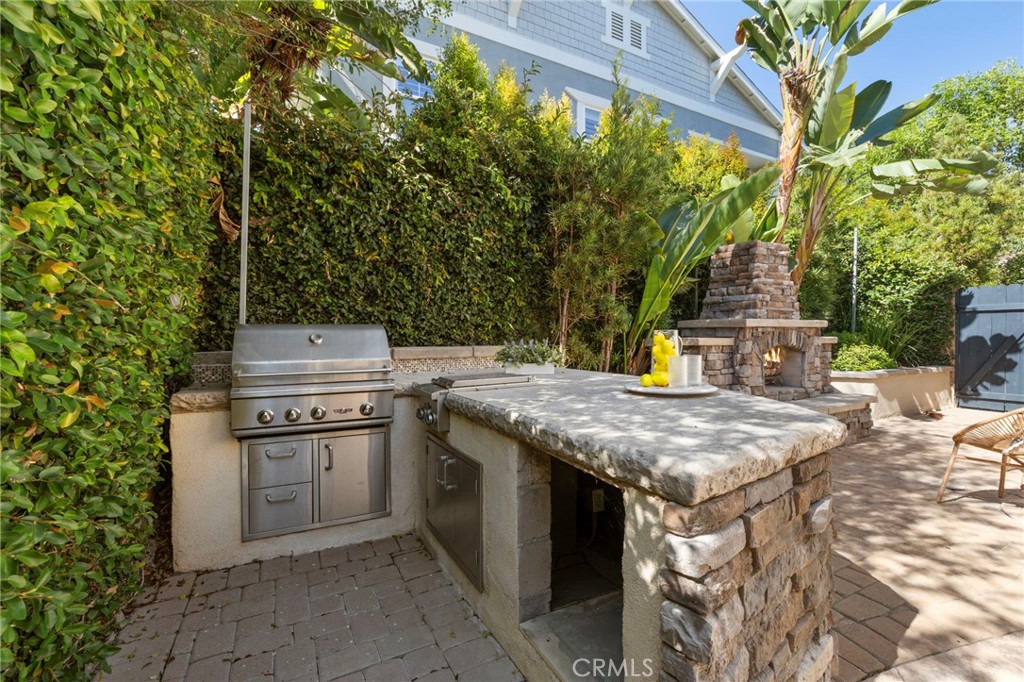 Built-in BBQ - 11 Patina Lane, Ladera Ranch CA 92694 - photo 45