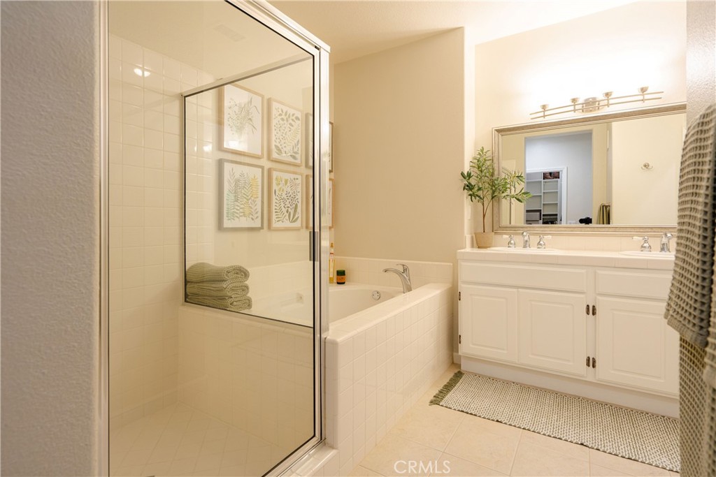 14 Bayley, Ladera Ranch CA 92694 - photo 19