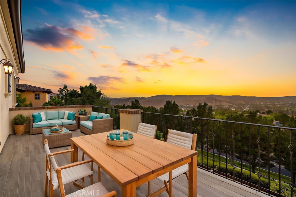 Photo is virtually staged - 15 Alexa, Ladera Ranch CA 92694 - photo 41