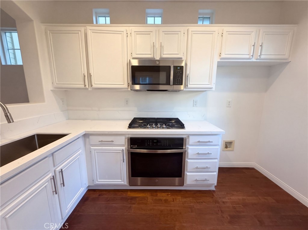 15 Honey Tree Farm, Ladera Ranch CA 92694 - photo 2