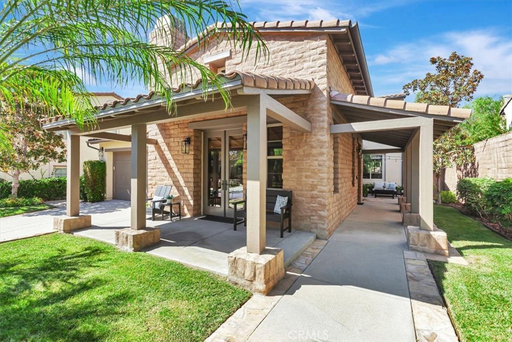Front porch - 15 Julia Street, Ladera Ranch CA 92694 - photo 4