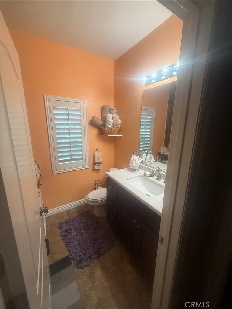 upstairs bath - 16 Bower Lane, Ladera Ranch CA 92694 - photo 16