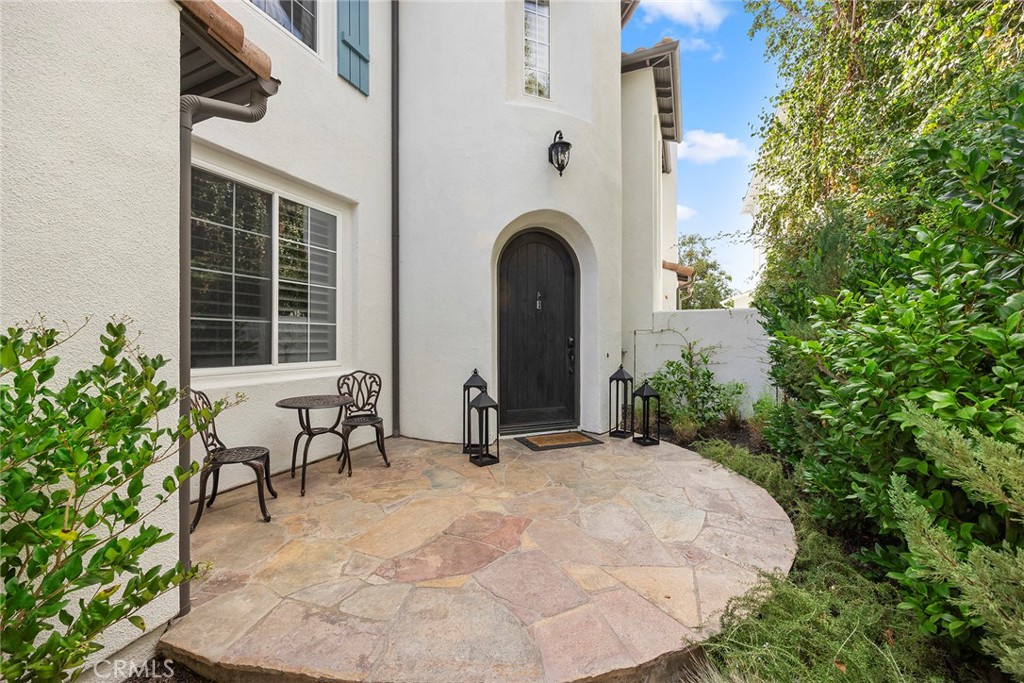 Front porch with stone. - 16 Kempton Lane, Ladera Ranch CA 92694 - photo 4