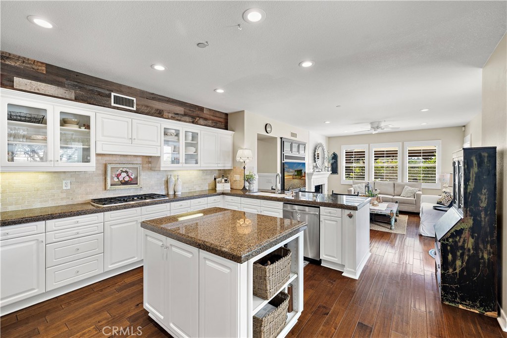 18 Blue Spruce, Ladera Ranch CA 92694 - photo 10