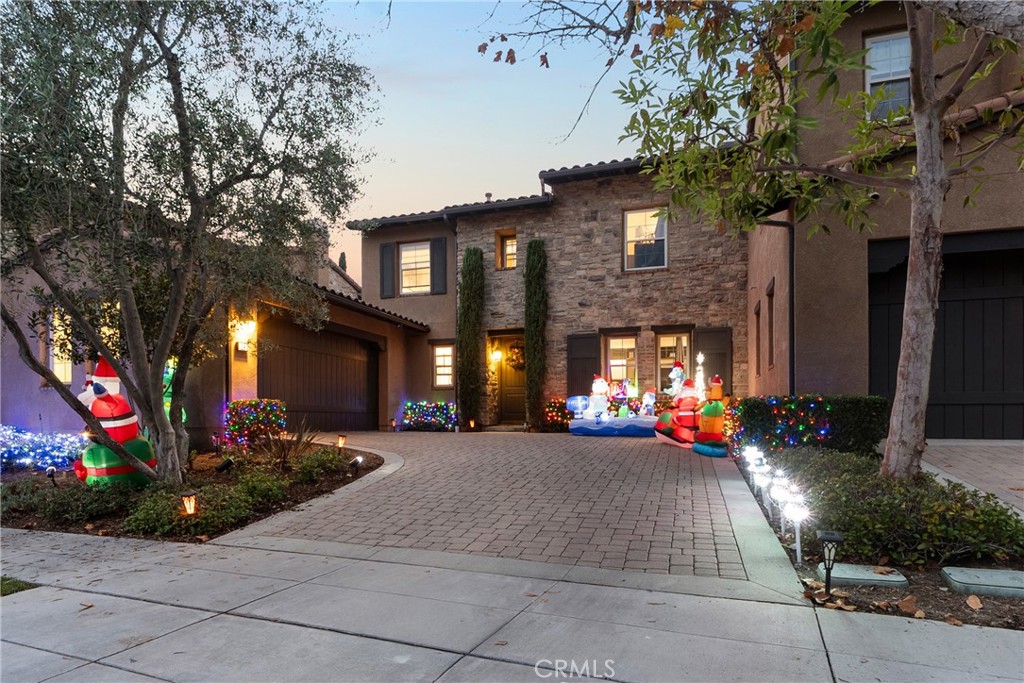 19 Tuscany, Ladera Ranch CA 92694 - photo 1