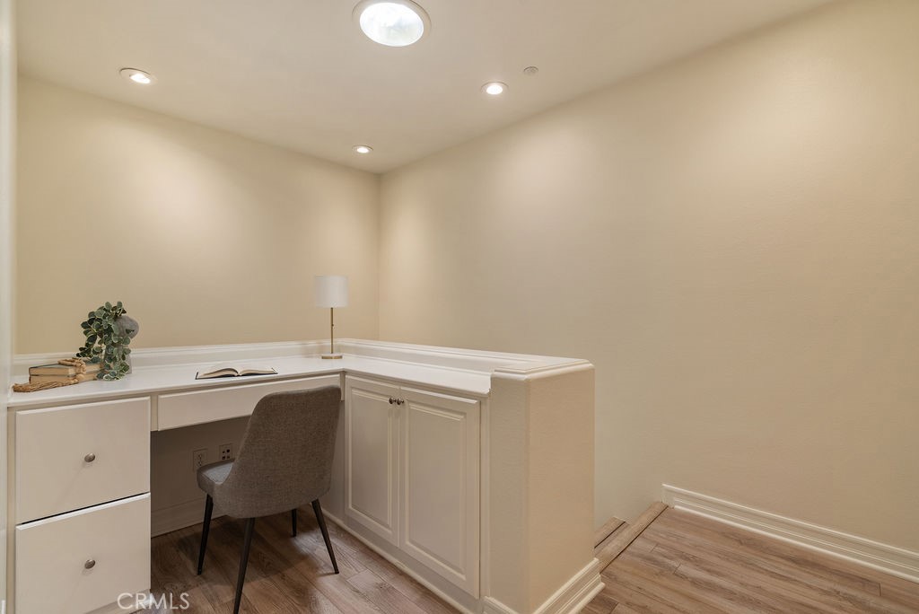 Upstairs loft/office space - 20 Orange Blossom Circle, Ladera Ranch CA 92694 - photo 16