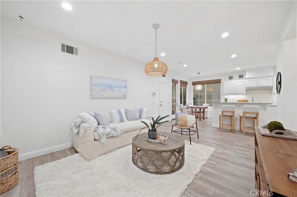 213 Sklar, Ladera Ranch CA 92694 - photo 16