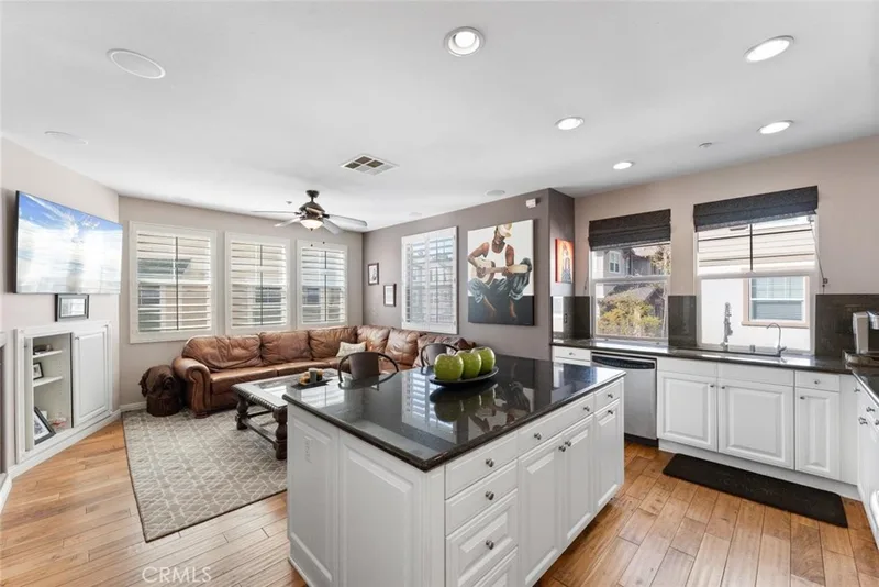 22 Arlington Street, Ladera Ranch, CA 92694