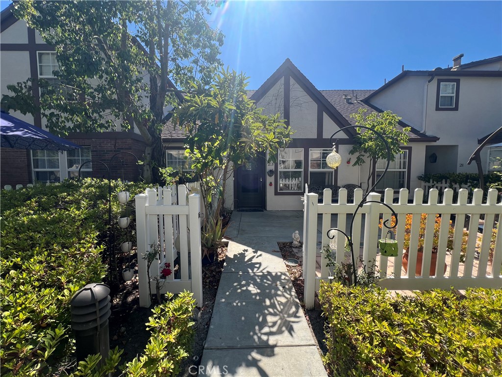 23 Three Vines Court, Ladera Ranch CA 92694 - photo 1