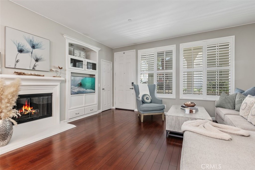 Picture place in TV. - 25 Platinum, Ladera Ranch CA 92694 - photo 8