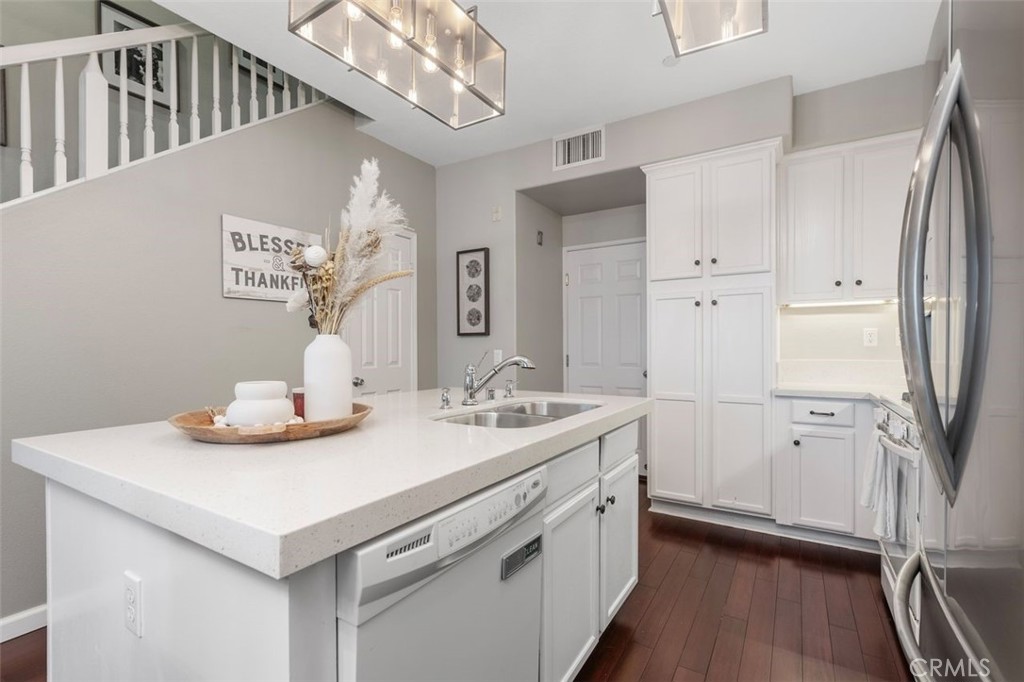 25 Platinum, Ladera Ranch CA 92694 - photo 16