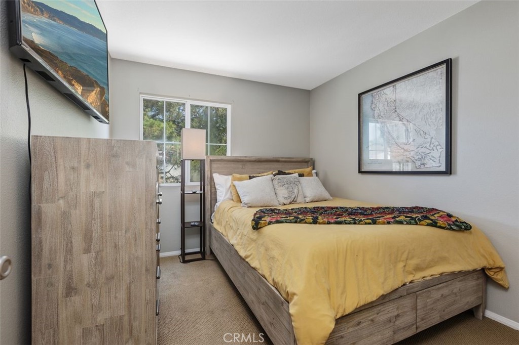 Upstairs secondary bedrooms. TV PICTURE ADDED. - 25 Platinum, Ladera Ranch CA 92694 - photo 31
