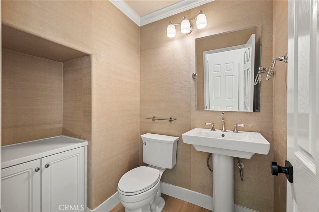 Main Level Powder Bathrom - 27 Rinehart, Ladera Ranch CA 92694 - photo 21